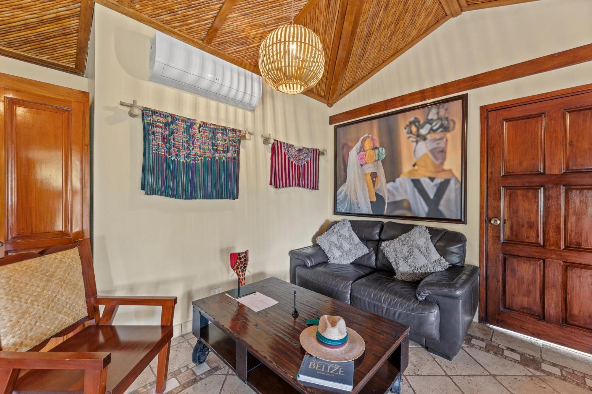 Sleeping Giant Rainforest Lodge Belmopan Exterior photo