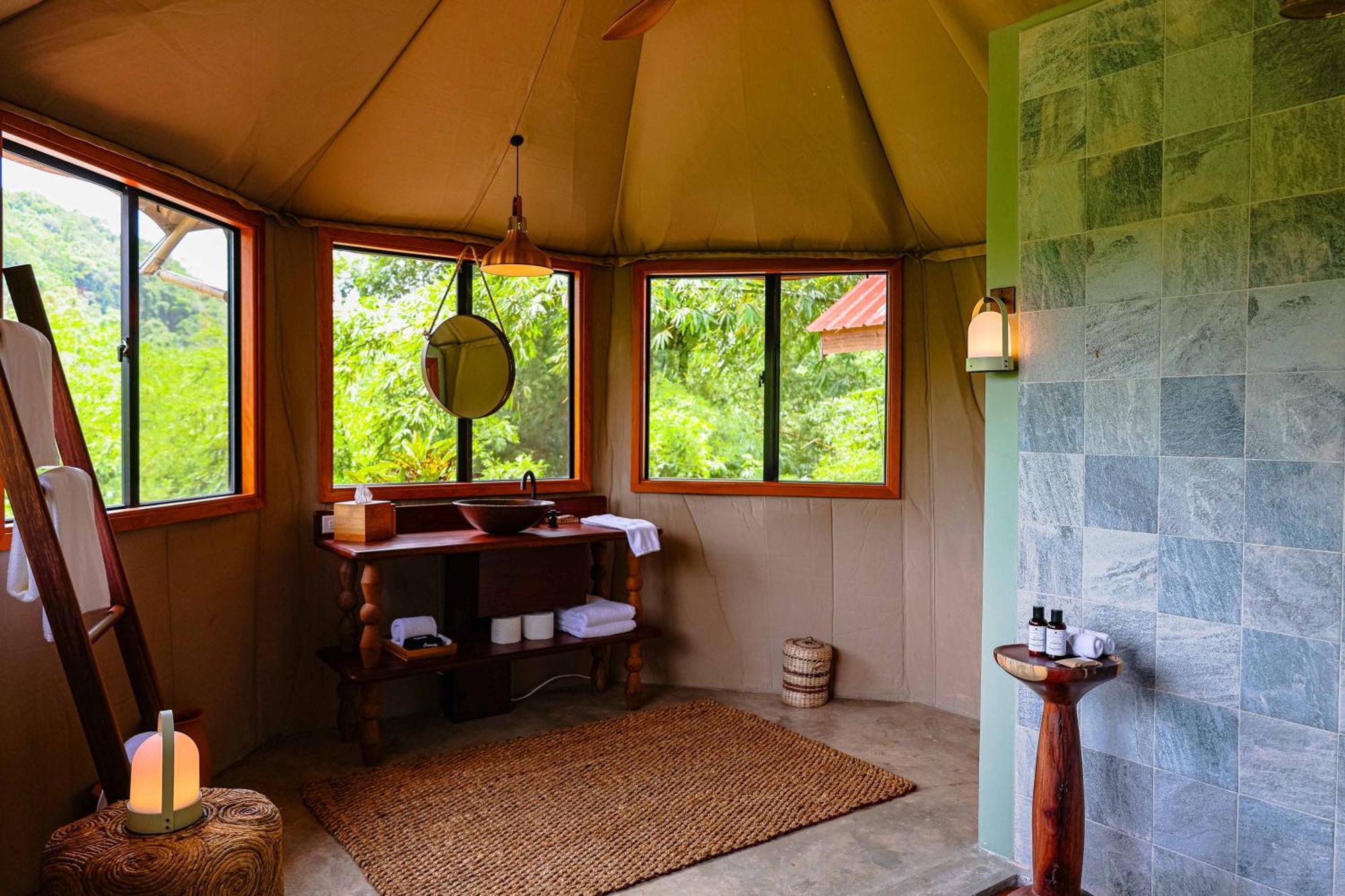 Sleeping Giant Rainforest Lodge Belmopan Exterior photo